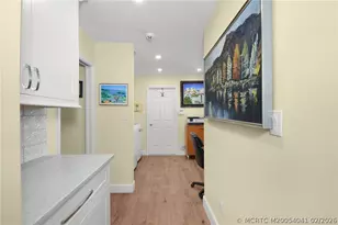 1898 SE Coronado Ln, Stuart, FL 34996 - Photo 23