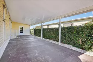 7924 SE Saratoga Dr, Hobe Sound, FL 33455 - Photo 9