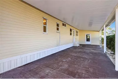 7924 SE Saratoga Drive, Hobe Sound, FL 33455 - Photo 5