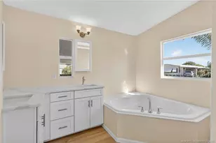 7924 SE Saratoga Dr, Hobe Sound, FL 33455 - Photo 39