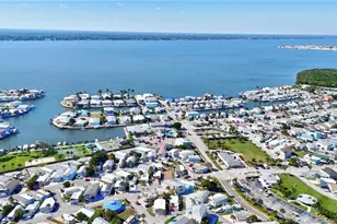 10725 S Ocean Dr, Jensen Beach, FL 34957 - Photo 25