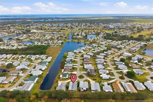 8004 Long Dr, Port Saint Lucie, FL 34952 - Photo 35