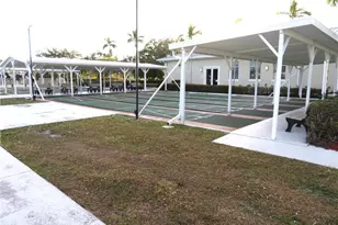 8004 Long Dr, Port Saint Lucie, FL 34953 - Photo 31