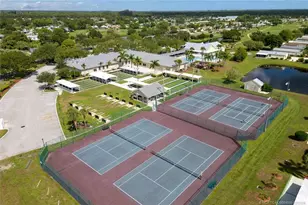 8004 Long Dr, Port Saint Lucie, FL 34952 - Photo 37