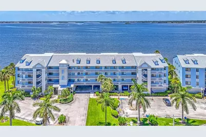 10 NE Plantation Road #101, Stuart, FL 34996 - Photo 1