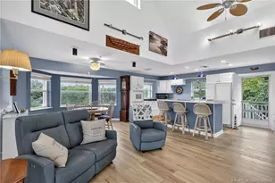 780 SW 31st St, Palm City, FL 34990 - Photo 9