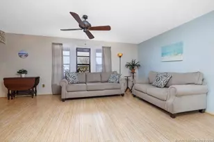 160 SE Duxbury Ave, Port Saint Lucie, FL 34983 - Photo 7