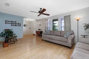 160 SE Duxbury Ave, Port Saint Lucie, FL 34983 - Photo 5