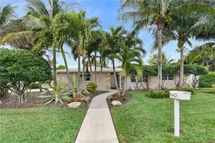 1642 Thumb Point Dr, Fort Pierce, FL 34949 - Photo 9