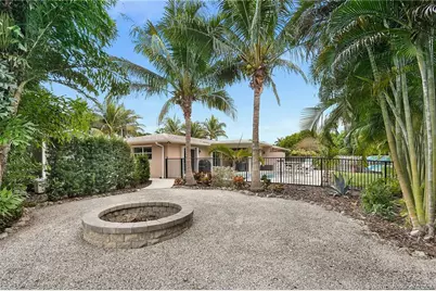 1642 Thumb Point Drive, Fort Pierce, FL 34949 - Photo 13