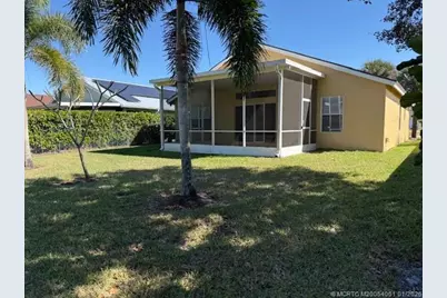 8998 SW Bonneville Drive, Stuart, FL 34997 - Photo 17