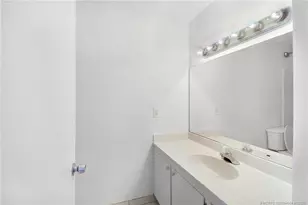 4041 NW Cinnamon Tree Cir, Jensen Beach, FL 34957 - Photo 17