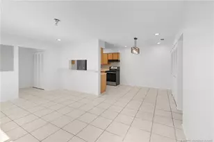 4041 NW Cinnamon Tree Cir, Jensen Beach, FL 34957 - Photo 7