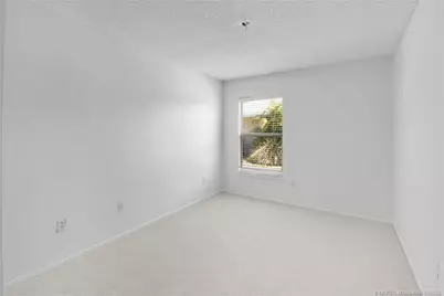 4041 NW Cinnamon Tree Circle, Jensen Beach, FL 34957 - Photo 15