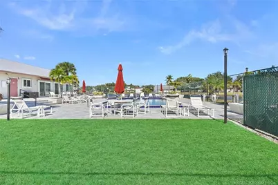 4041 NW Cinnamon Tree Circle, Jensen Beach, FL 34957 - Photo 21