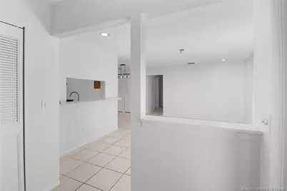 4041 NW Cinnamon Tree Circle, Jensen Beach, FL 34957 - Photo 5