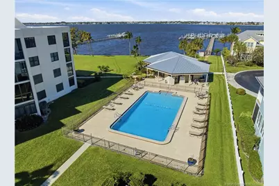 150 SE Four Winds Drive #B208, Stuart, FL 34996 - Photo 31