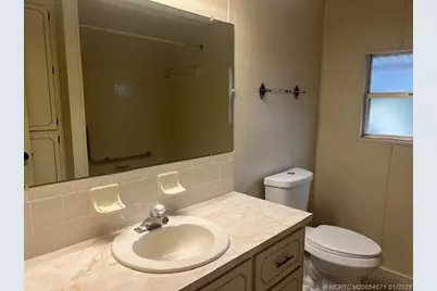 6118 N Joshua Lane, Lantana, FL 33462 - Photo 17