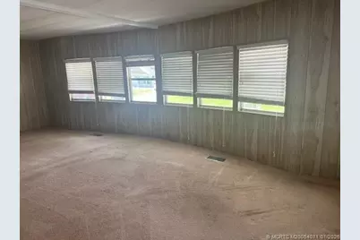 6118 N Joshua Lane, Lantana, FL 33462 - Photo 5