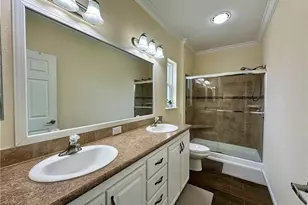 91 NE Ocean Breeze, Jensen Beach, FL 34957 - Photo 11