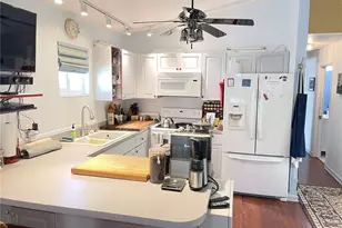 630 Nettles Blvd, Jensen Beach, FL 34957 - Photo 9