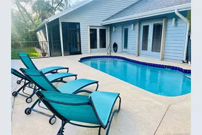 8 Kingston Court, Stuart, FL 34996 - Photo 3