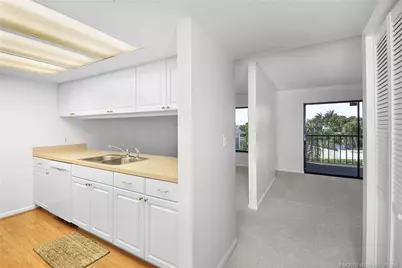 2216 NW 22nd Avenue #110, Stuart, FL 34994 - Photo 5