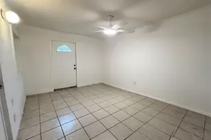 808 SW 33rd St, Palm City, FL 34990 - Photo 11