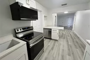 808 SW 33rd St, Palm City, FL 34990 - Photo 7