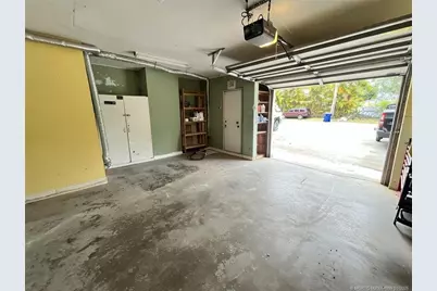 808 SW 33rd Street, Palm City, FL 34990 - Photo 11