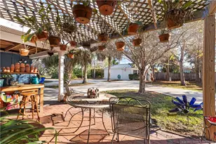 900 NW 11th Terrace, Stuart, FL 34994 - Photo 5