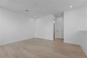 1552 SE Blue Sky Pl, Stuart, FL 34997 - Photo 13