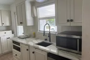 6311 Dogwood Ln, Lantana, FL 33462 - Photo 7