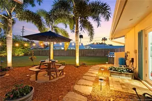 8905 SW Cherry Ln, Stuart, FL 34997 - Photo 31