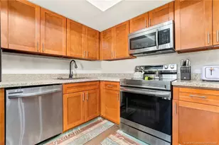 1600 Shaker Cir, Wellington, FL 33414 - Photo 7