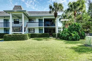 1290 SE Parkview Pl, Stuart, FL 34994 - Photo 3