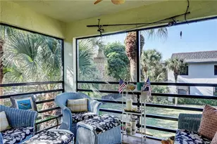 1290 SE Parkview Pl, Stuart, FL 34994 - Photo 1