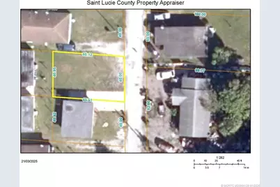 1211 N 16th Court, Fort Pierce, FL 34950 - Photo 1