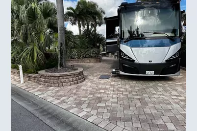 410 NW Chipshot Lane, Port Saint Lucie, FL 34986 - Photo 7