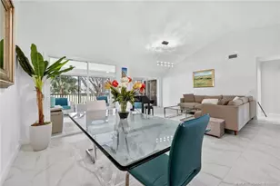 6433 SE Brandywine Ct, Stuart, FL 34997 - Photo 7