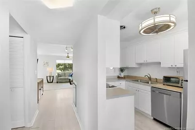 5423 SE Miles Grant Road #201, Stuart, FL 34997 - Photo 3