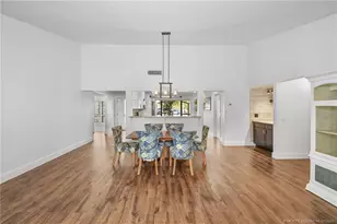 2225 SW Creekside Dr, Palm City, FL 34990 - Photo 19