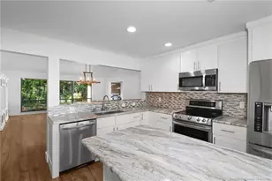 2225 SW Creekside Dr, Palm City, FL 34990 - Photo 25