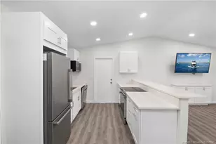 981 SW Bay State Rd, Stuart, FL 34953 - Photo 15