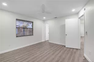 981 SW Bay State Rd, Stuart, FL 34953 - Photo 23