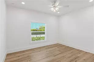 6225 SE Highland Ave, Stuart, FL 34997 - Photo 13