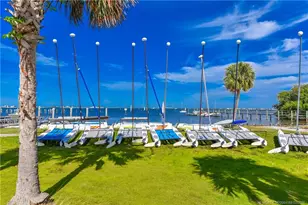 6225 SE Highland Ave, Stuart, FL 34997 - Photo 25