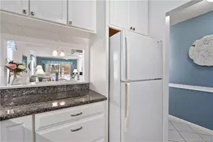 2600 SE Ocean Blvd, Stuart, FL 34996 - Photo 7