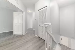 5012 SE Mariner Garden Cir, Stuart, FL 34997 - Photo 9