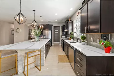 255 SE Courances Drive, Port Saint Lucie, FL 34984 - Photo 11